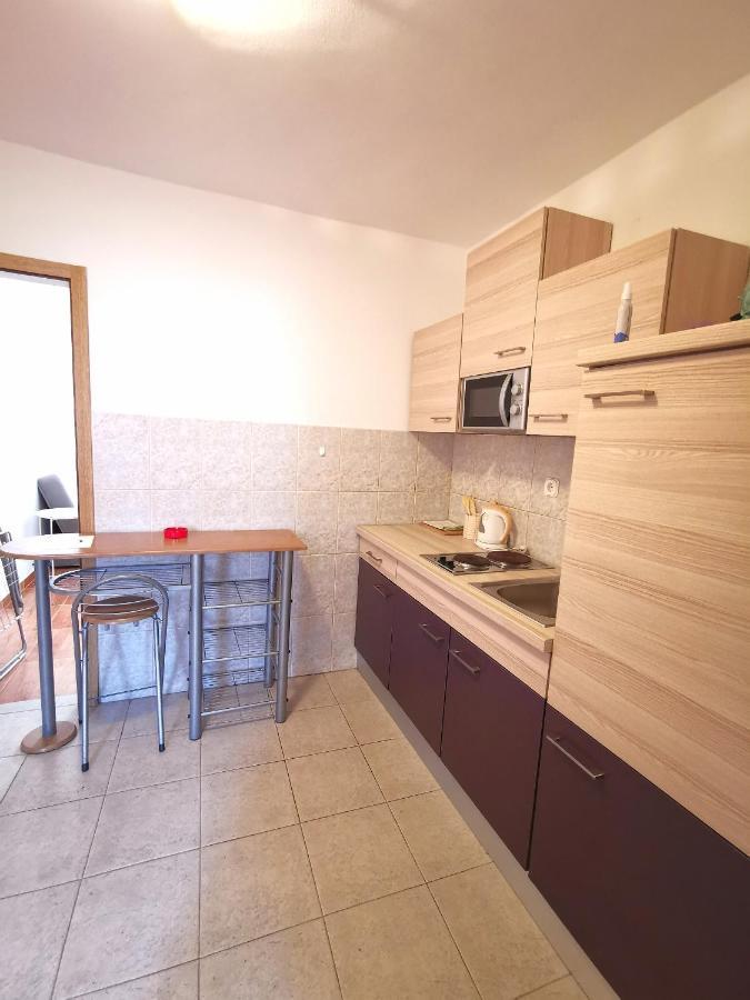 Apartmani Koin Медулин Екстериор снимка
