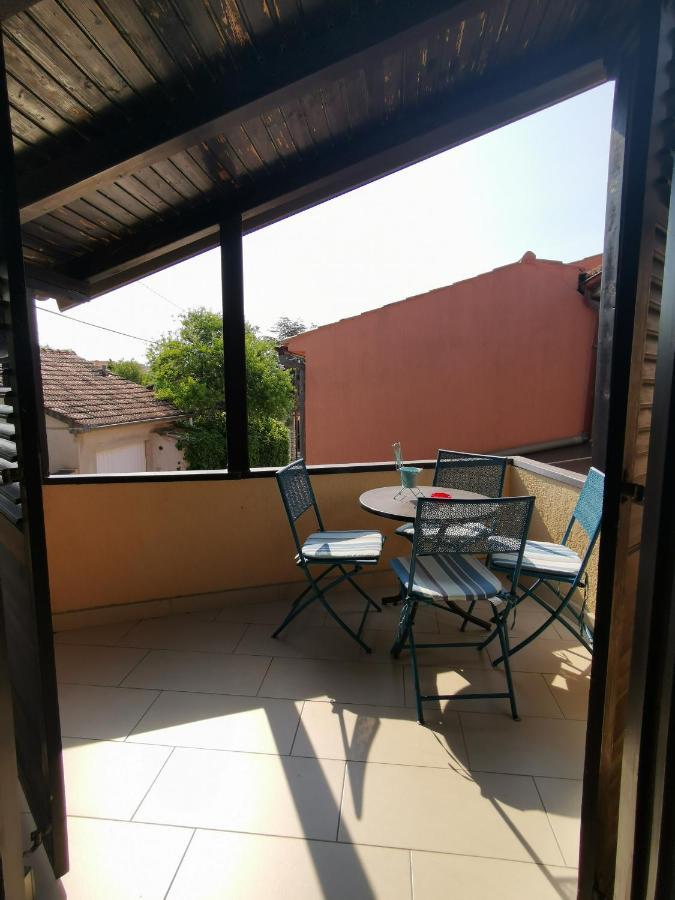 Apartmani Koin Медулин Екстериор снимка