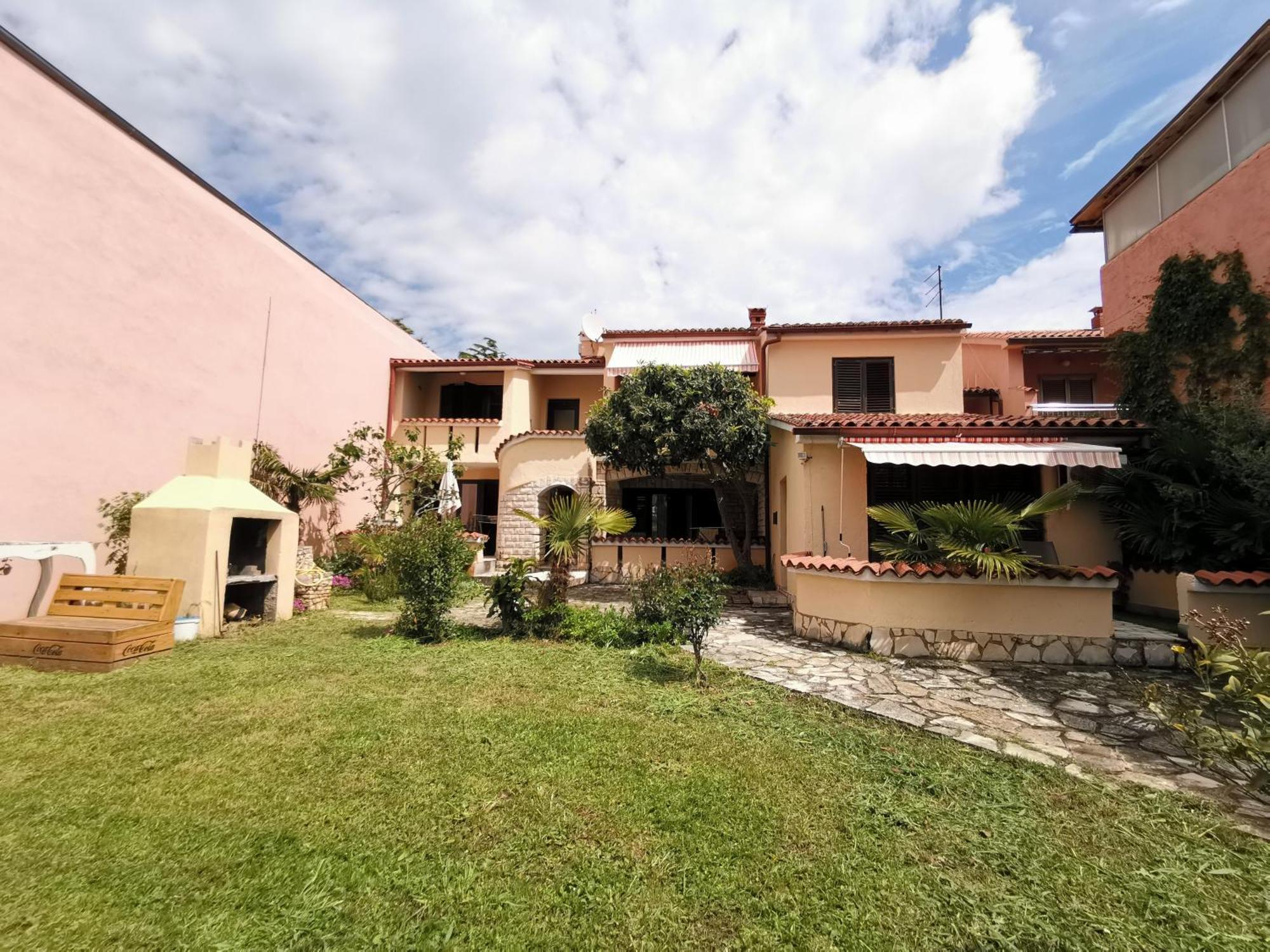 Apartmani Koin Медулин Екстериор снимка