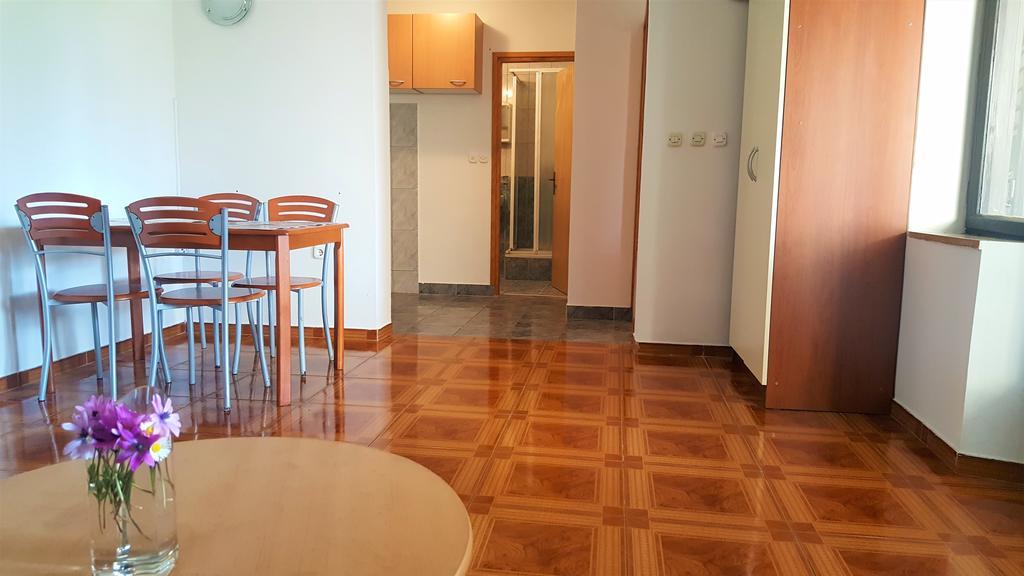 Apartmani Koin Медулин Екстериор снимка