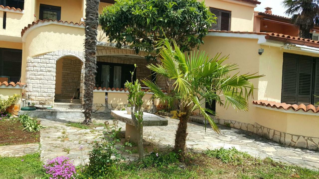 Apartmani Koin Медулин Екстериор снимка